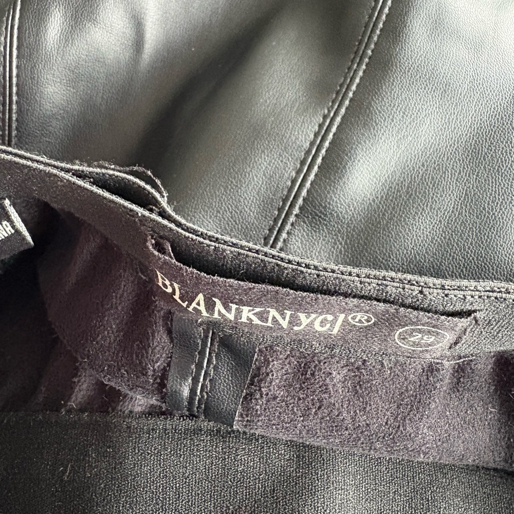 Blank NYC Black High-Waisted Leggings | Size 29 - Picture 6 of 6